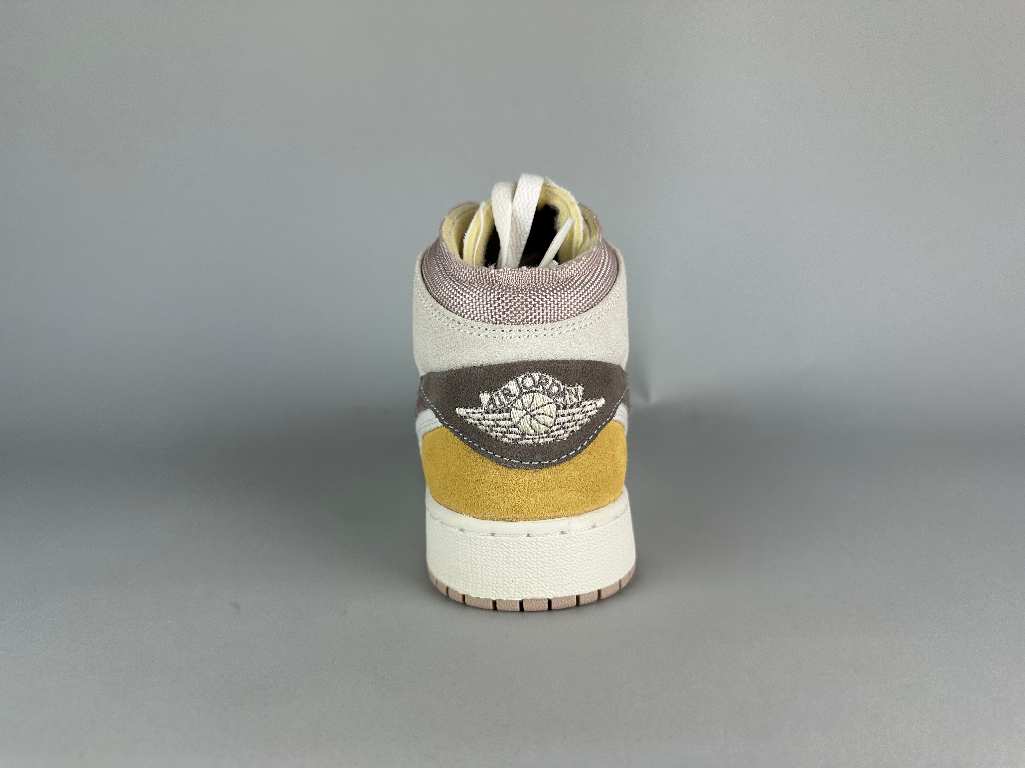 Air Jordan 1 Mid SE Craft GS 'Inside Out - Taupe Haze' - Size 38 (ARCHIVE)