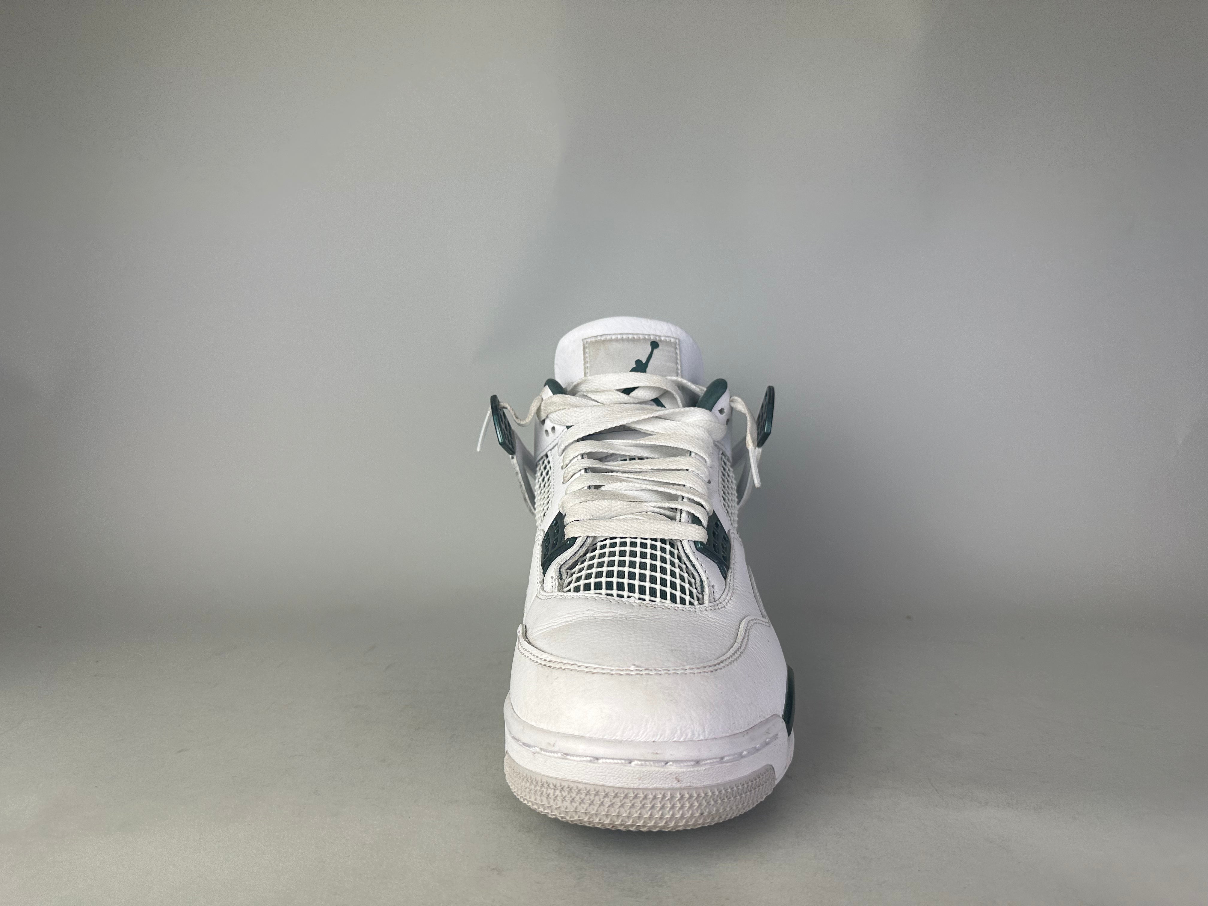 Air Jordan 4 Retro 'Oxidized Green' - Size 43 (ARCHIVE)