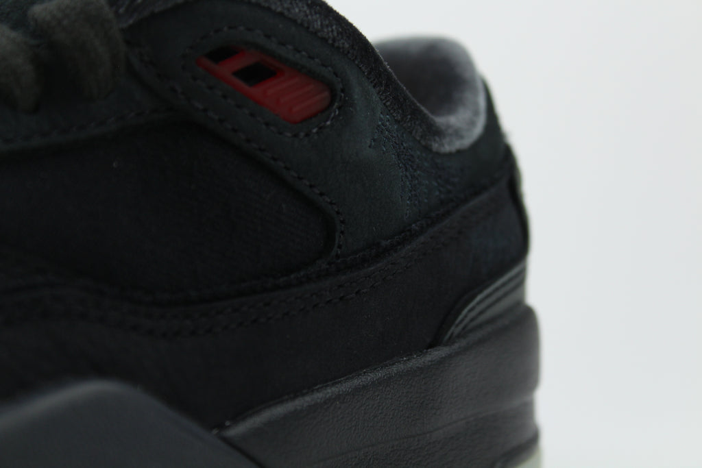 Air Jordan Flight Court x Who Decides War ‘Bred’ (Women’s) blends classic Jordan style with raw edge and elevated detailing, style with cargos and statement pieces for a clean creative look.