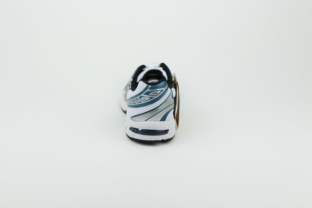 ASICS GEL-1130 'Restful Teal' – stylish running shoes featuring a vibrant teal color, GEL cushioning for comfort, and durable design, perfect for athletic and casual wear.