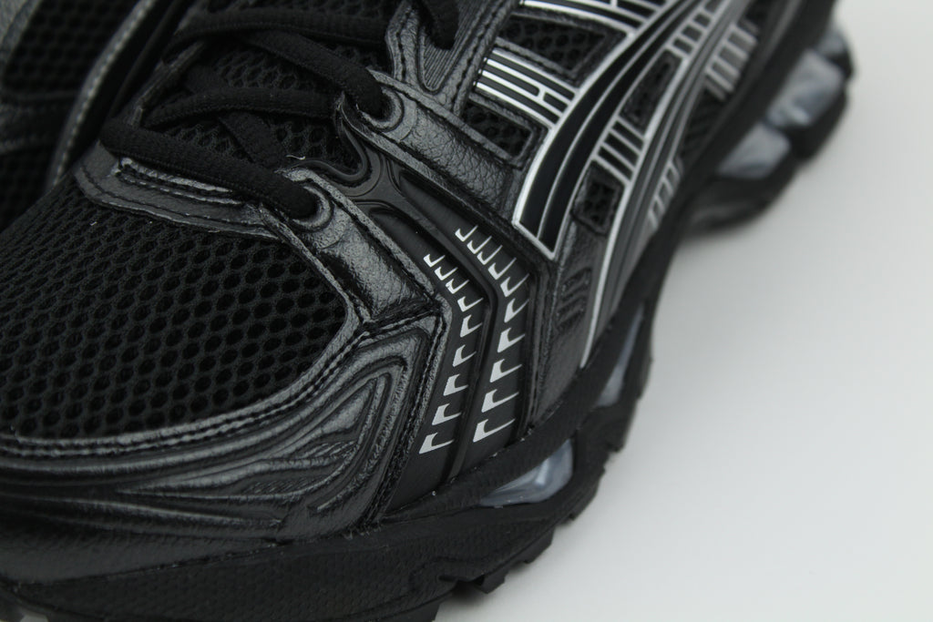 ASICS GEL-KAYANO 14 'Black Pure Silver' – high-performance running shoes with a sleek black and silver design, GEL cushioning for maximum comfort, and durable construction, ideal for athletes and casual wear.