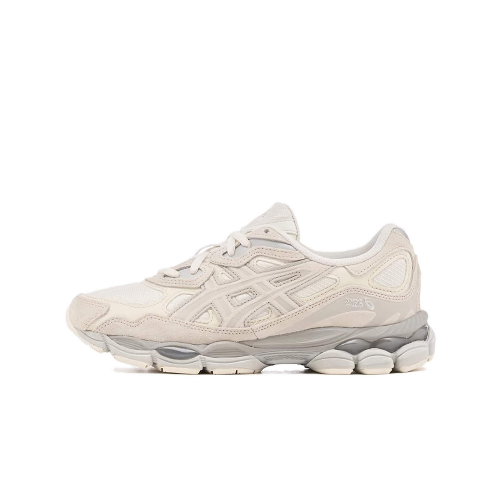 ASICS Gel-NYC Beige – Modern Running-Inspired Sneakers, Neutral Tone Lifestyle Shoes, Comfortable Streetwear Trainers