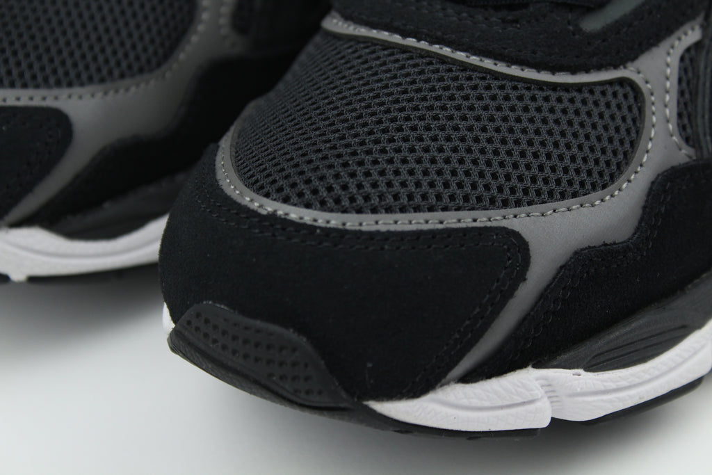 ASICS Gel-NYC Graphite Grey – Modern Running-Inspired Sneakers, Grey Lifestyle Shoes, Comfortable Streetwear Trainers