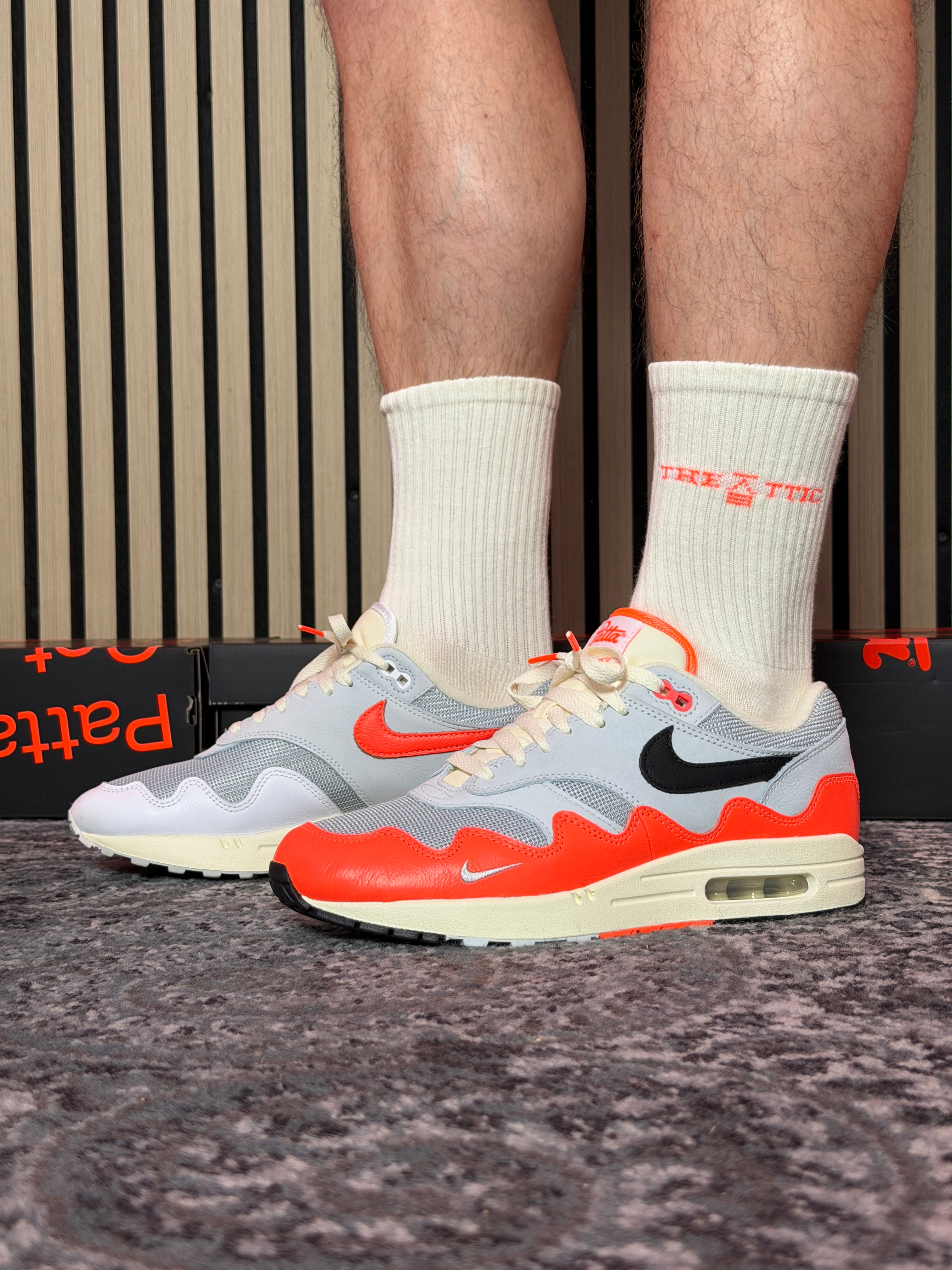 Nike Air Max 1 Patta Waves 'White Hyper Crimson' | The Attic