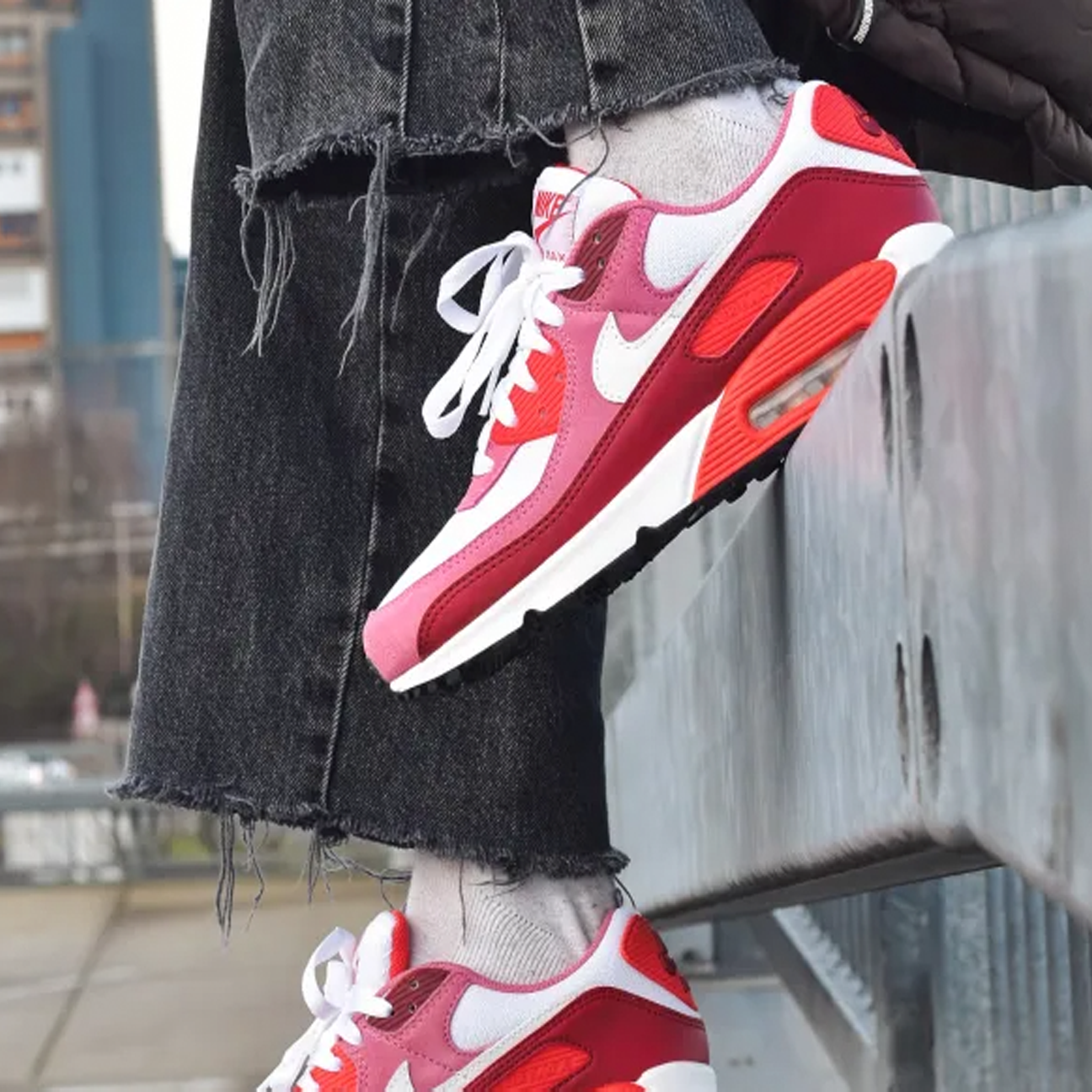 Nike Air Max 90 'Peony'