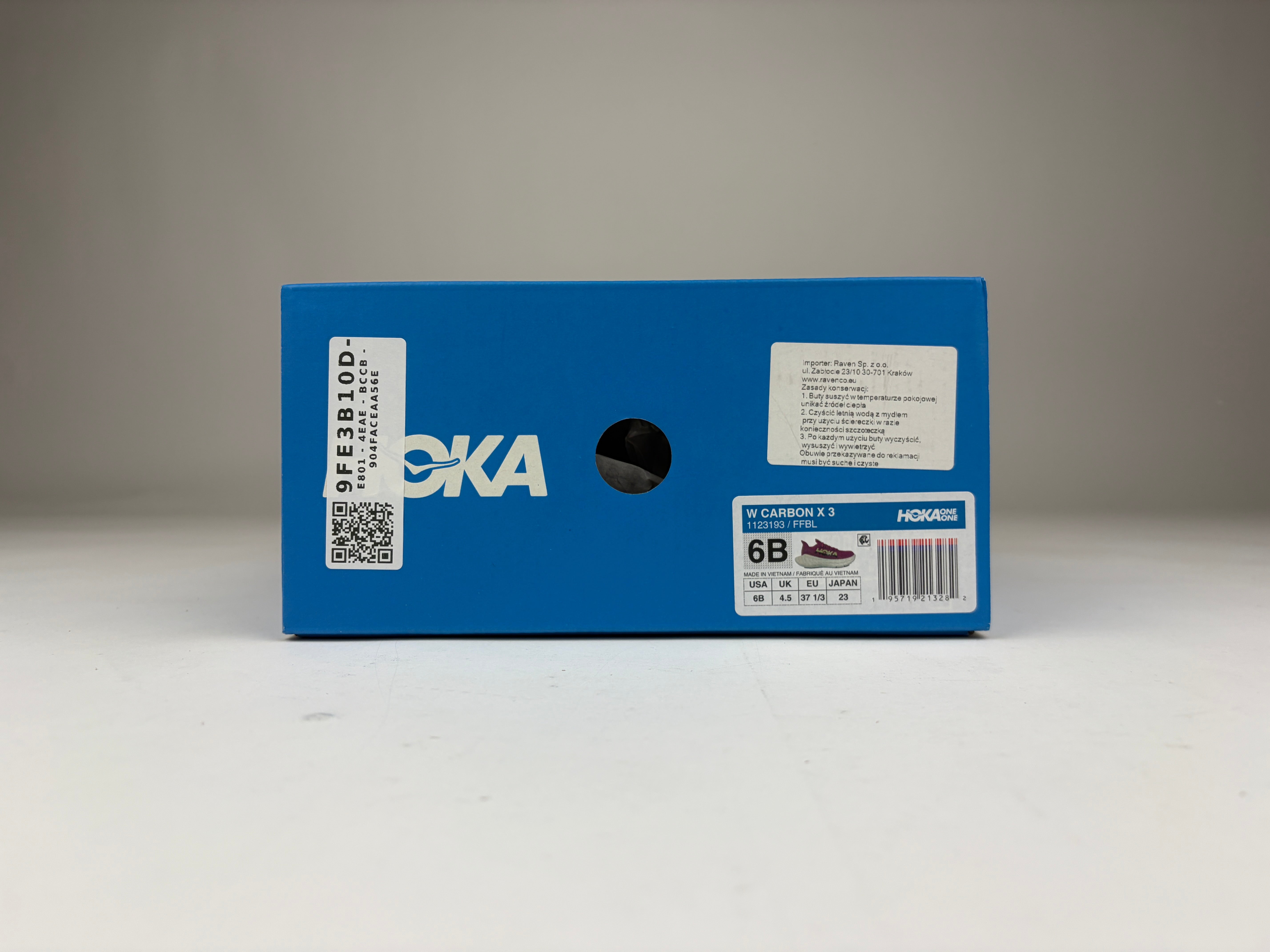 Hoka One One Carbon X 3 Festival Fuchsia (W) - Size 37 1/3 (ARCHIVE)