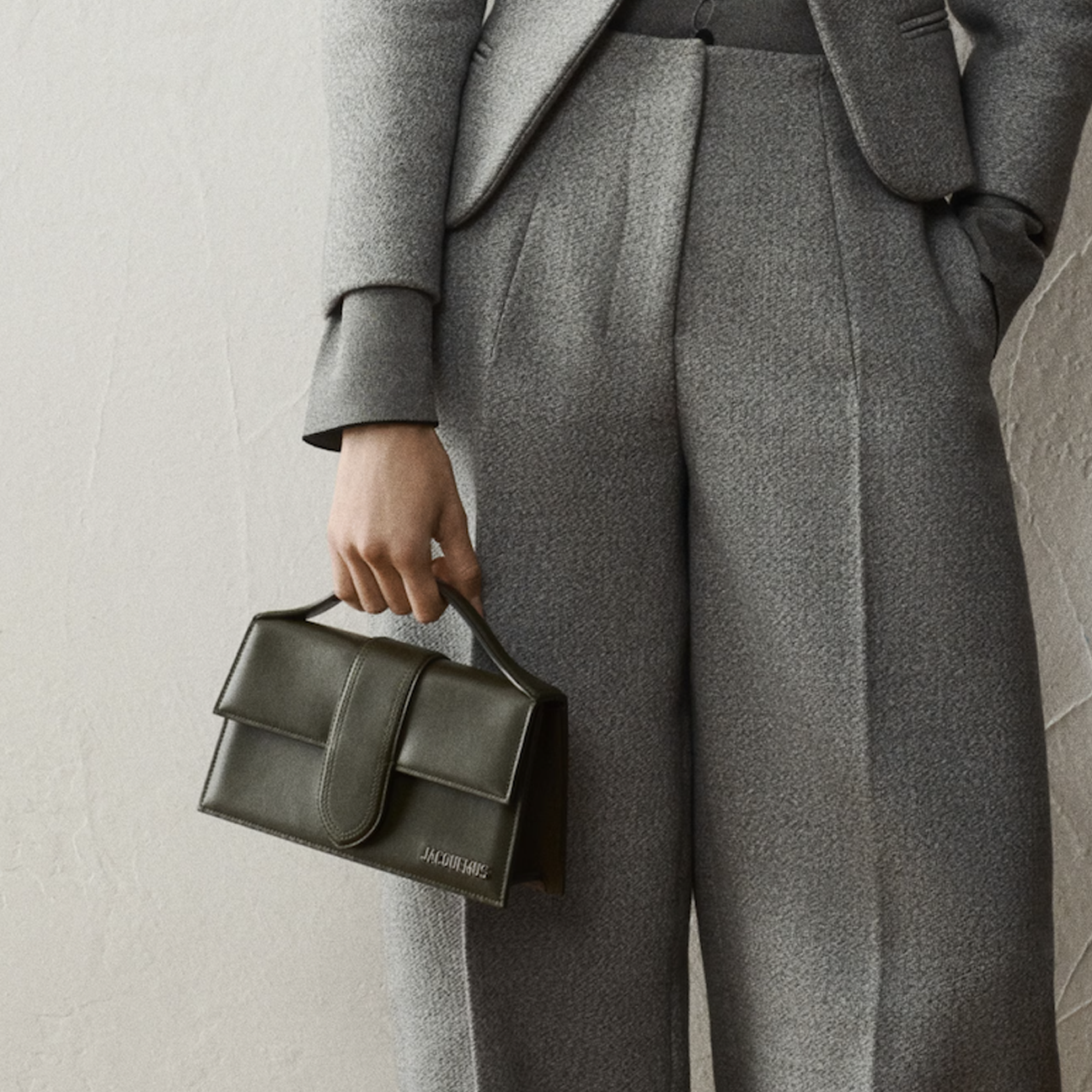 Jacquemus Le Grand Bambino 'Dark Khaki'