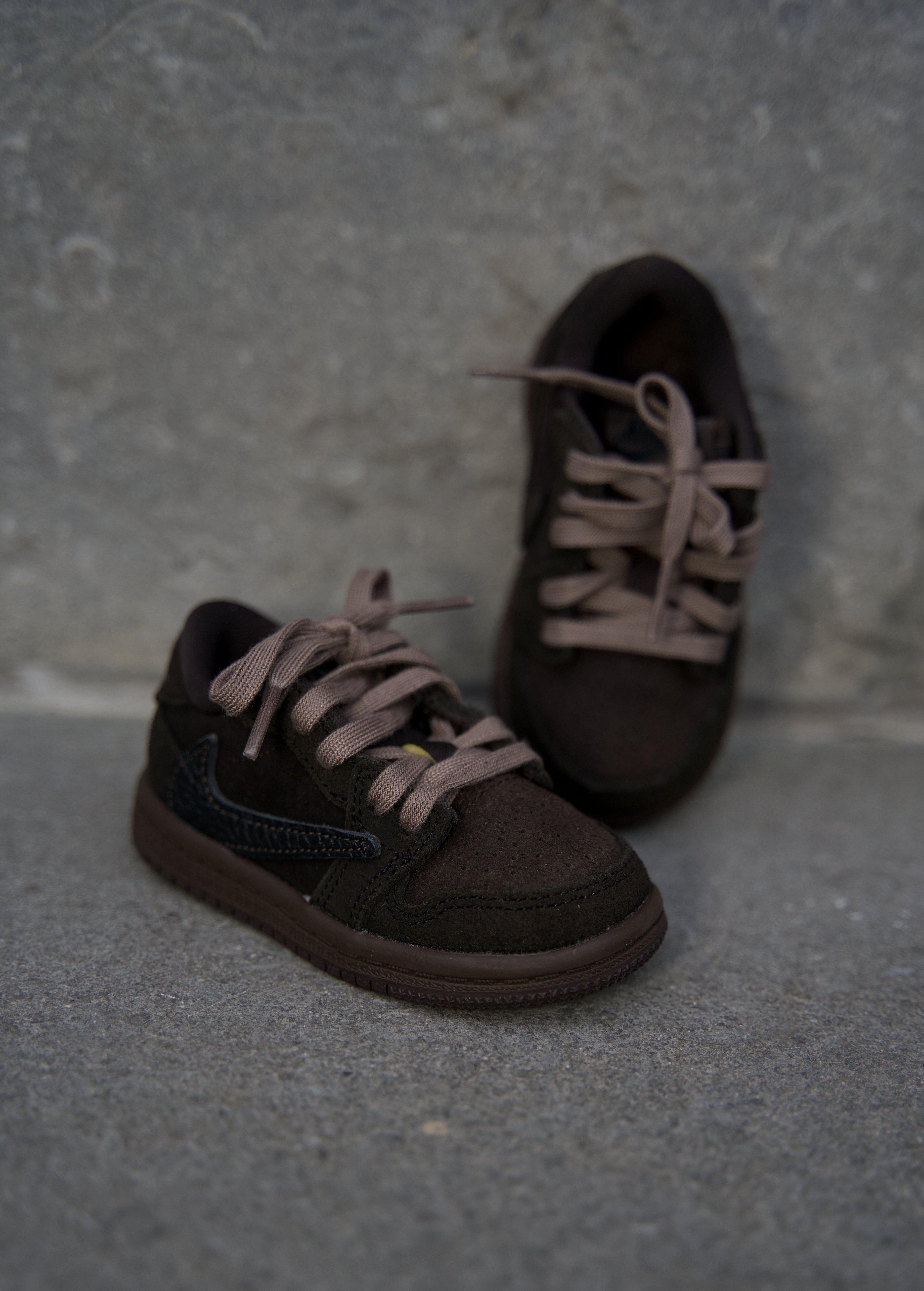 Travis Scott x Air Jordan 1 Low OG 'Velvet Brown' (TD)-9621441511754-The Attic
