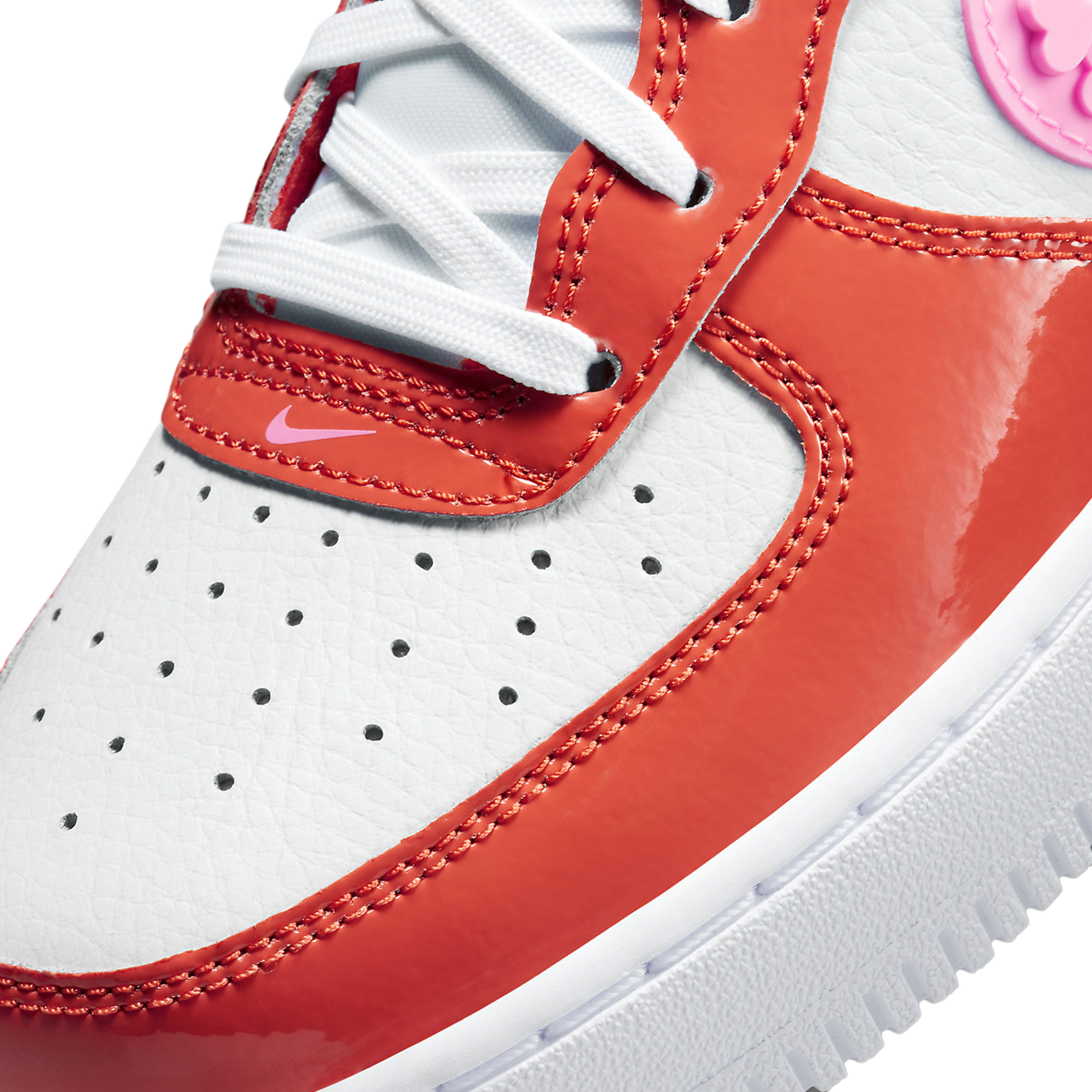 Nike Air Force 1 Low GS 'Swoosh Saint-Valentin'