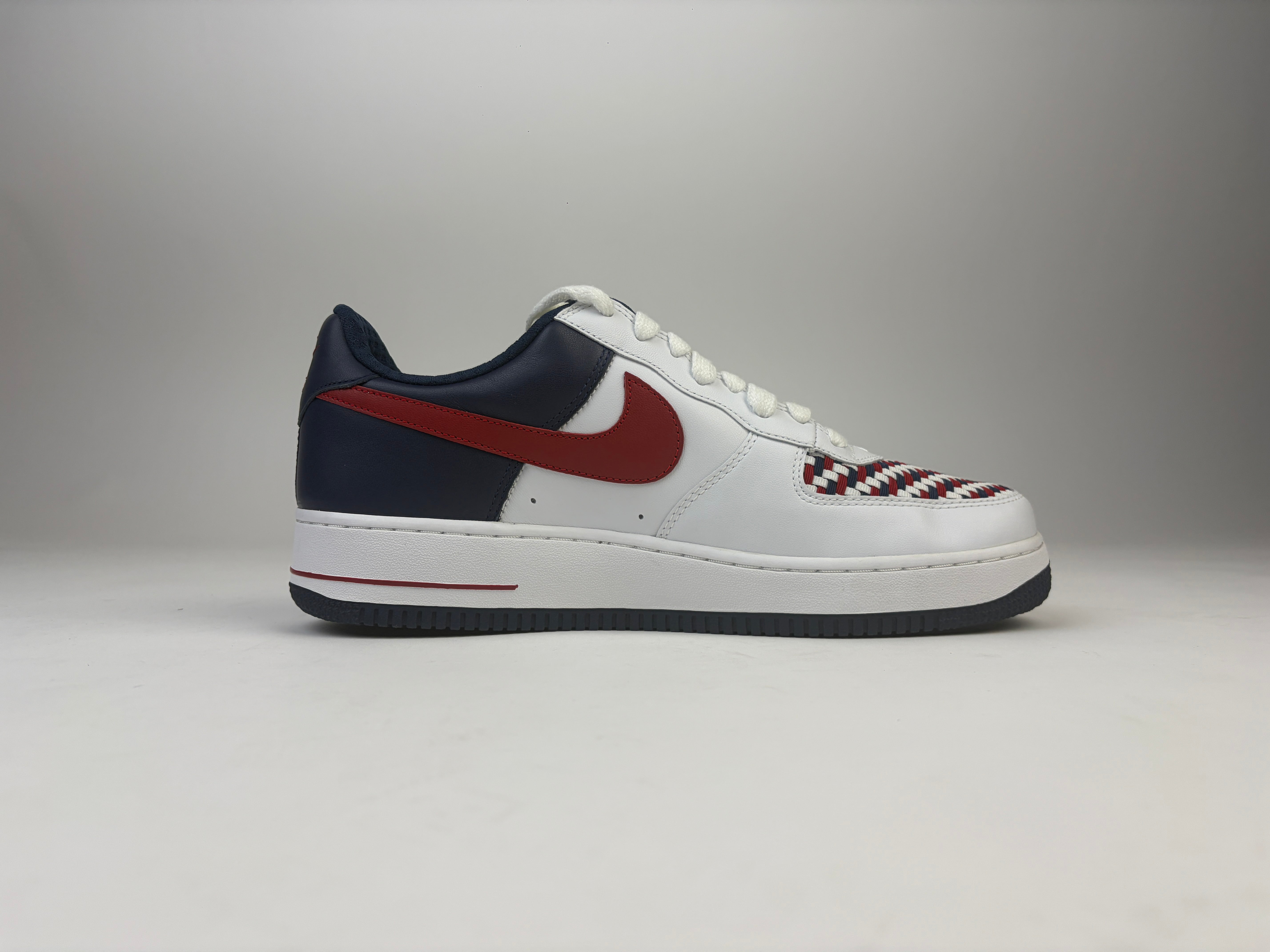 Nike Air Force 1 'Premium' - Size 46 (ARCHIVE) photo 4