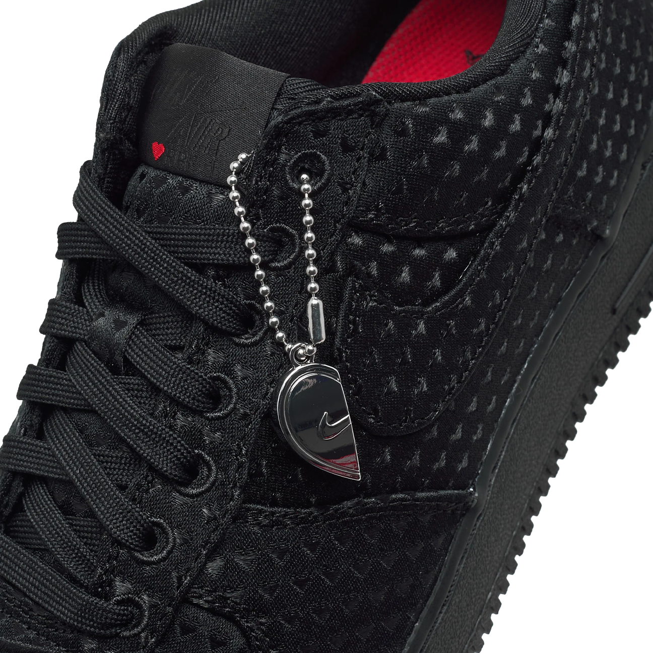 Nike Air Force 1 Retro 'Valentine's Day' photo 7