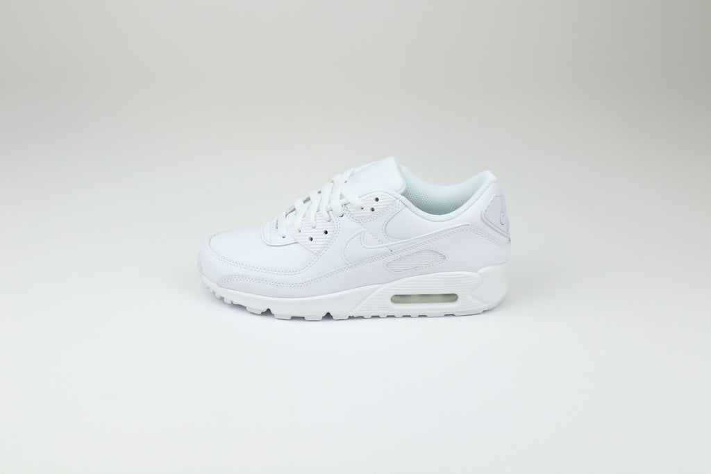Nike Air Max 90 Leather Triple White – Classic Retro Running Sneakers, Premium All-White Lifestyle Shoes, Iconic Streetwear Trainers