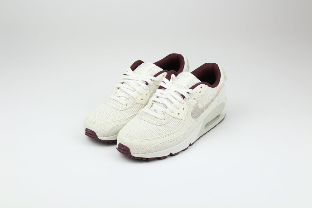 Nike Air Max 90 'Phantom & Burgundy Crush' – stylish sneakers featuring a sleek combination of phantom and burgundy crush colours, Air Max cushioning for comfort, and premium construction, ideal for casual and streetwear outfits.