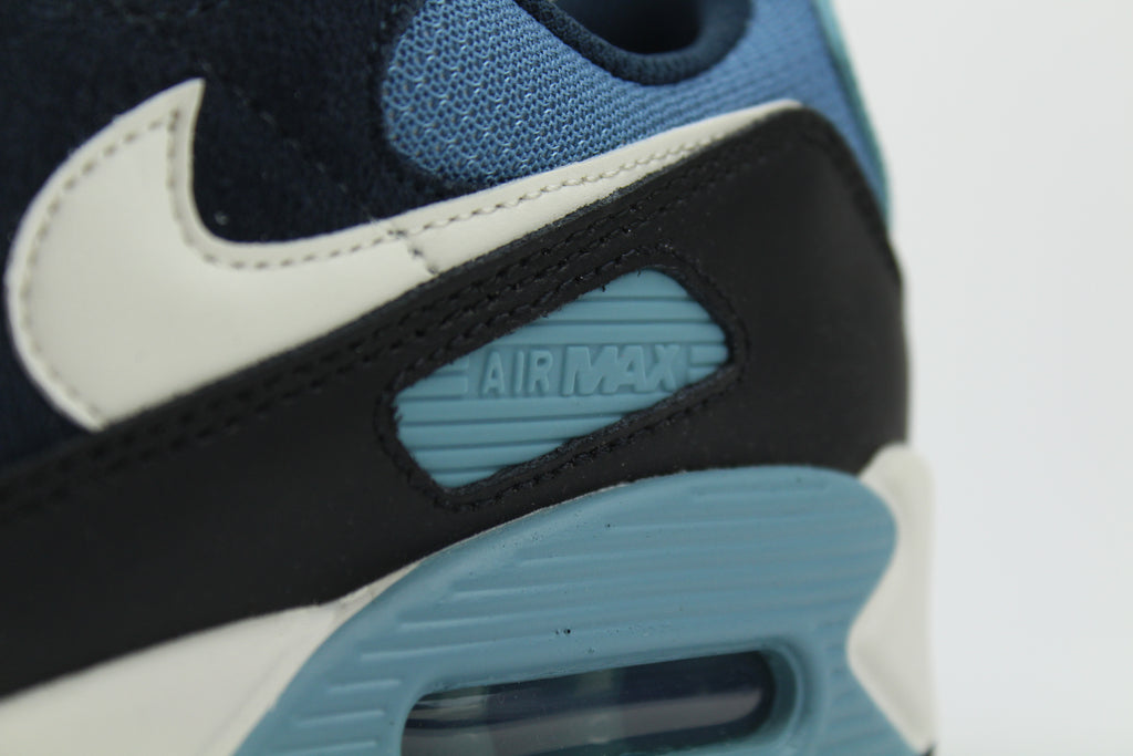 Nike Air Max 90 Premium 'Armory Navy' features suede and leather layers in deep navy tones. A premium twist on the classic silhouette for a clean, everyday streetwear fit.