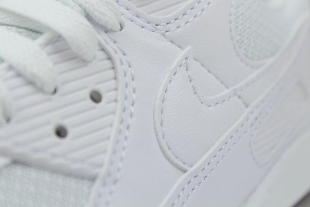 Nike Air Max 90 White & Light Crimson – Retro Running Sneakers, Premium Leather Lifestyle Shoes, Iconic Streetwear Trainers