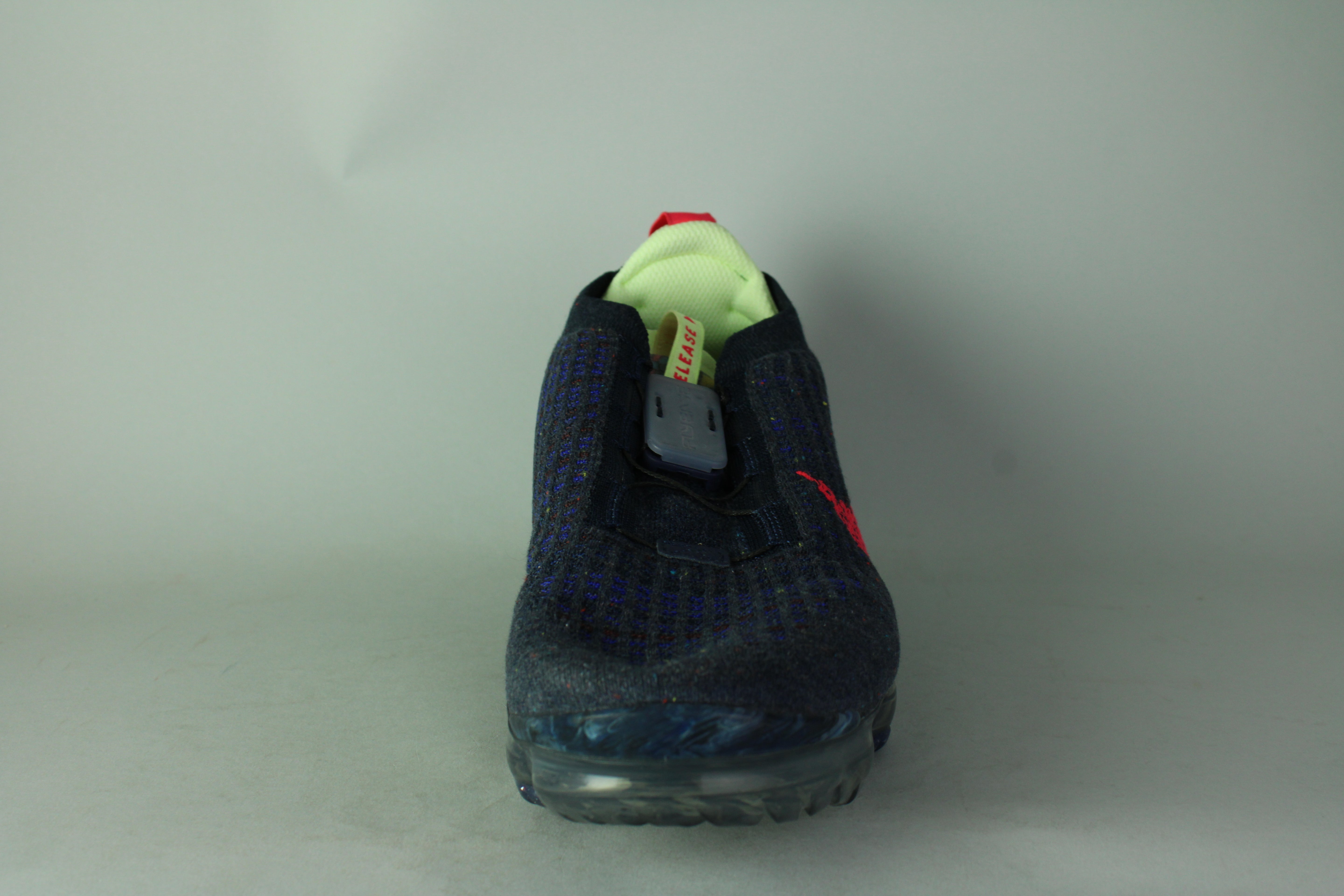 Nike Air VaporMax 2020 Flyknit 'Obsidian Siren Red' - Size 44 (ARCHIVE)
