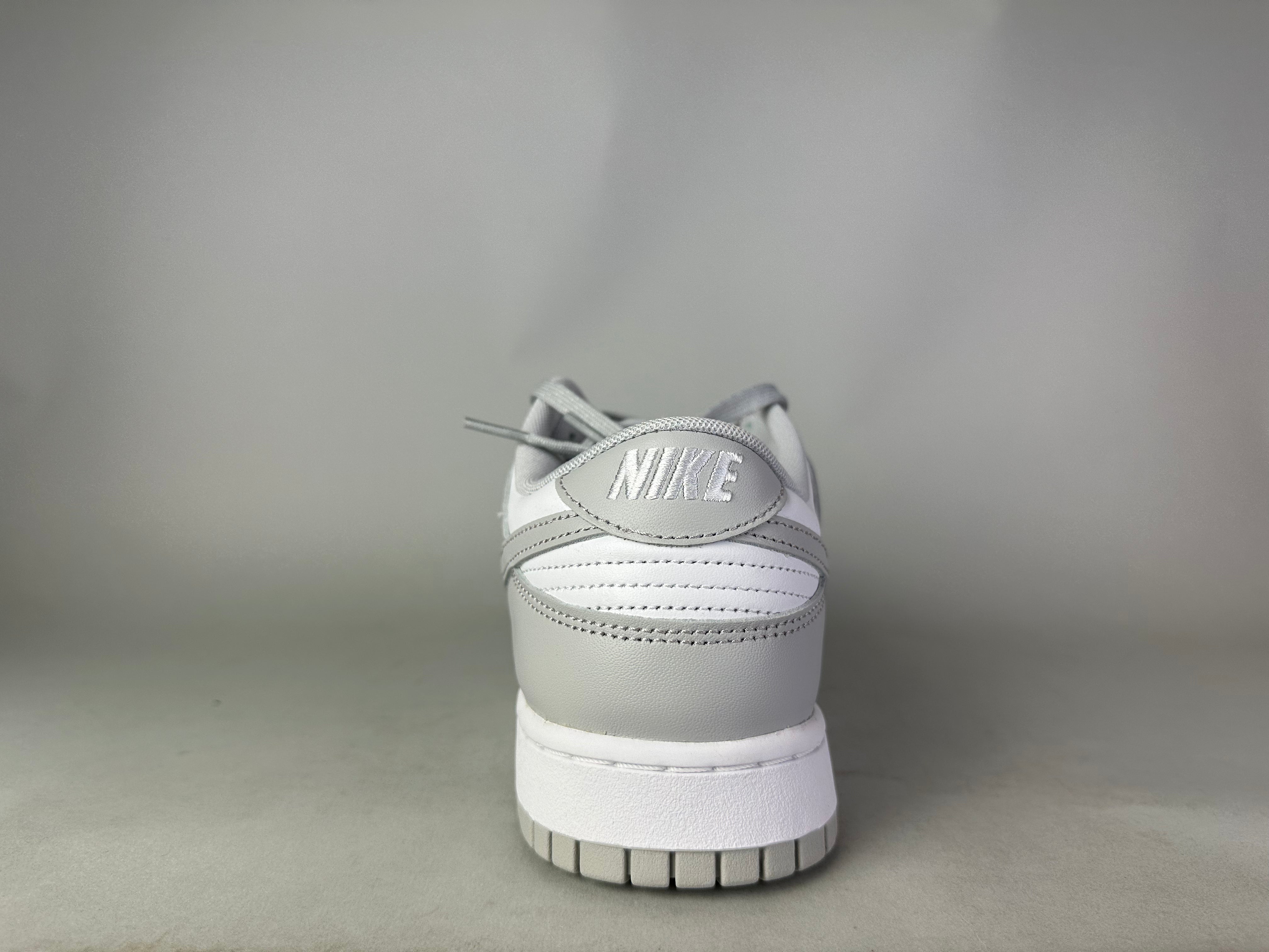 Nike Dunk Low 'Grey Fog' - Size 46 (ARCHIVE) photo 6