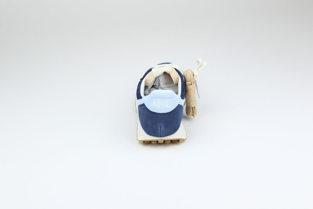 Nike LD-1000 SE Midnight Navy Pale Ivory College Grey Celestine Blue Women’s – Retro Running Sneakers, Vintage-Inspired Lifestyle Shoes, Stylish Streetwear Trainers