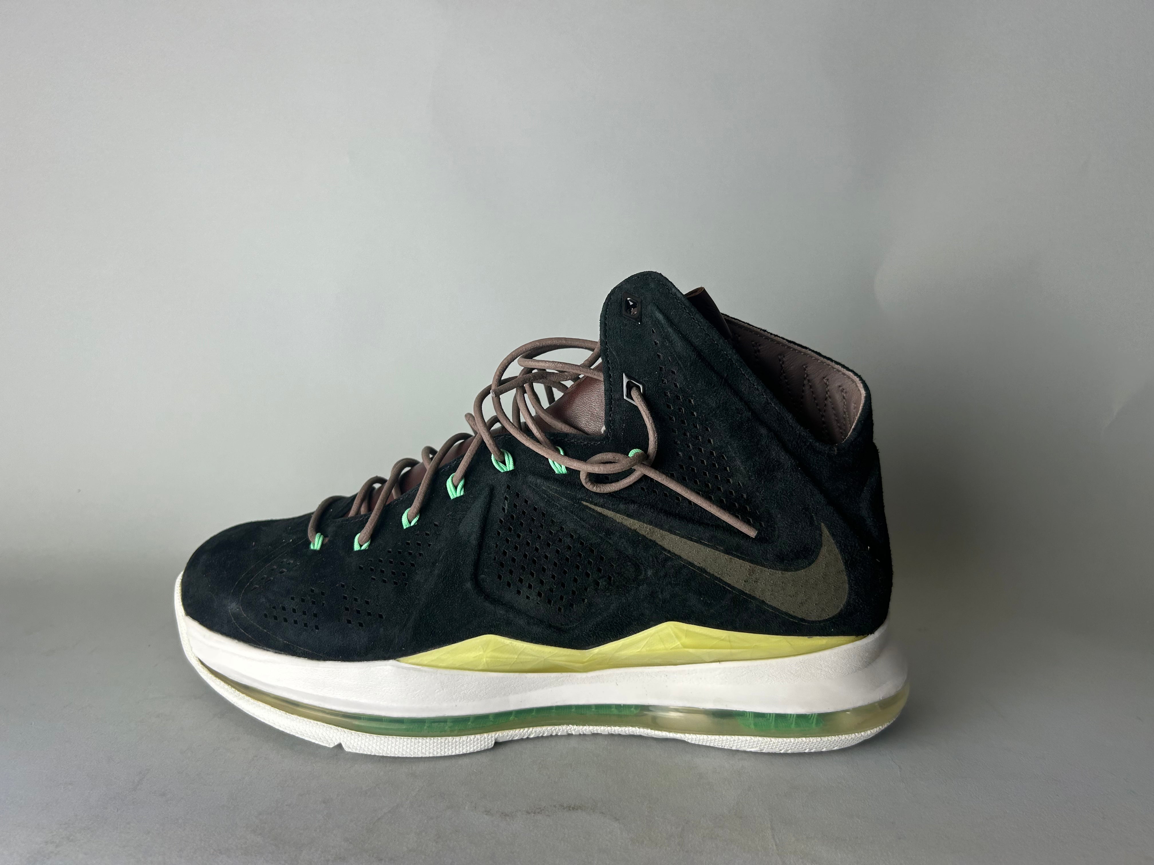 Nike Lebron 10 EXT Cork QS - Size 42.5 (ARCHIVE)