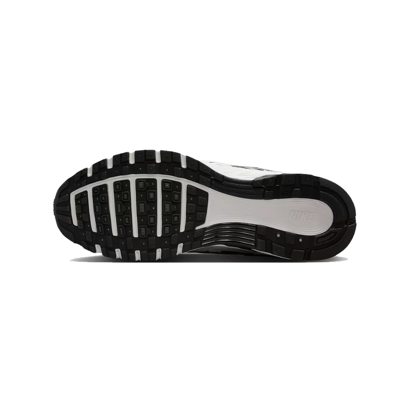 Nike P-6000 Vela Fantasma Off-Noir