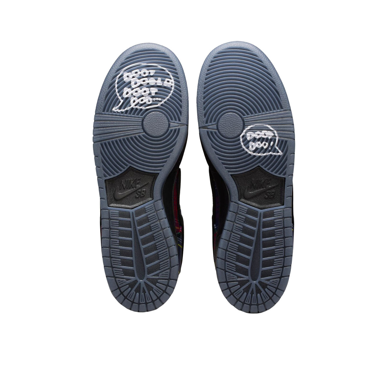 Nike SB Dunk Low Nardwuar sneaker with suede and leather upper tartan details and Zoom Air cushioning