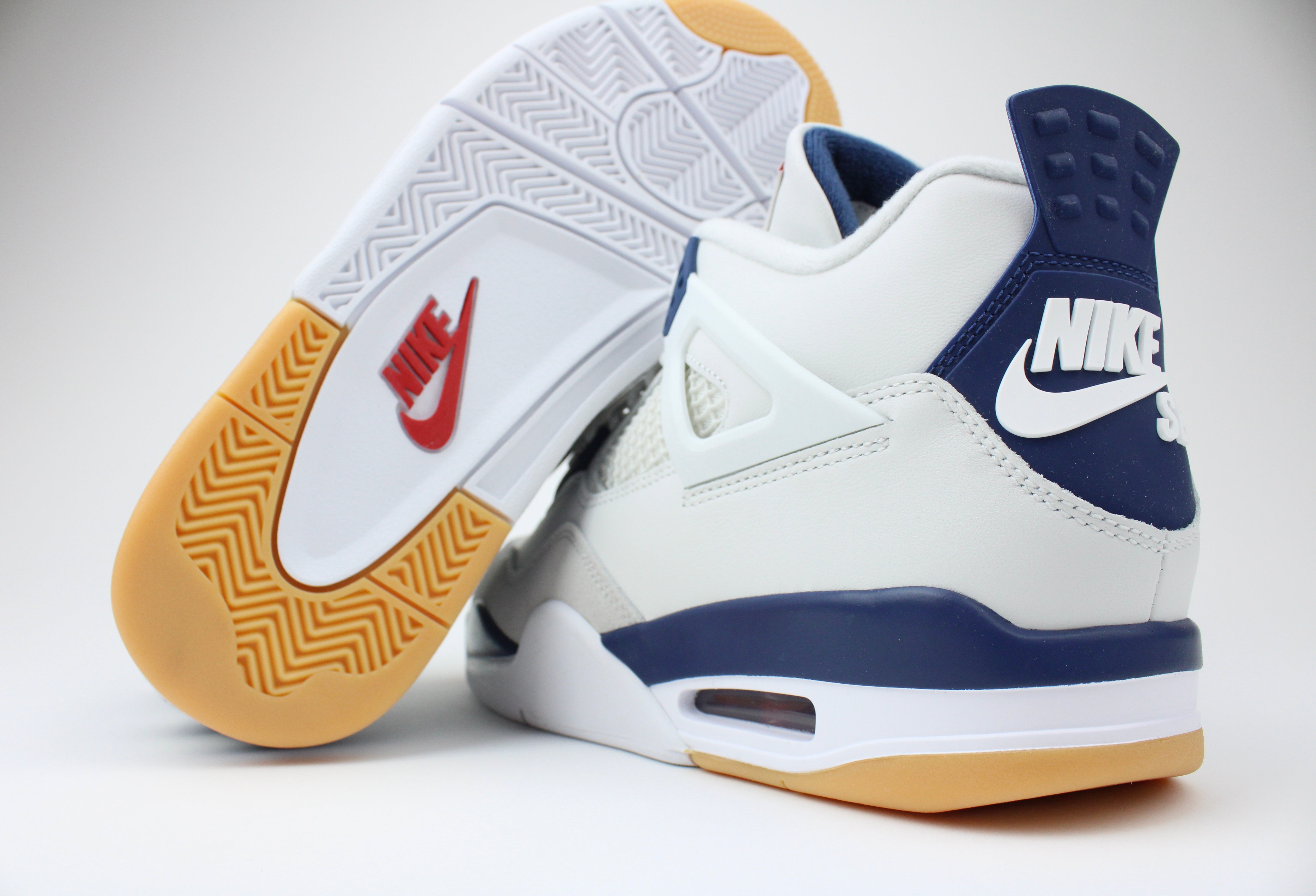 Nike SB x Air Jordan 4 'Navy'-10282472309066-The Attic