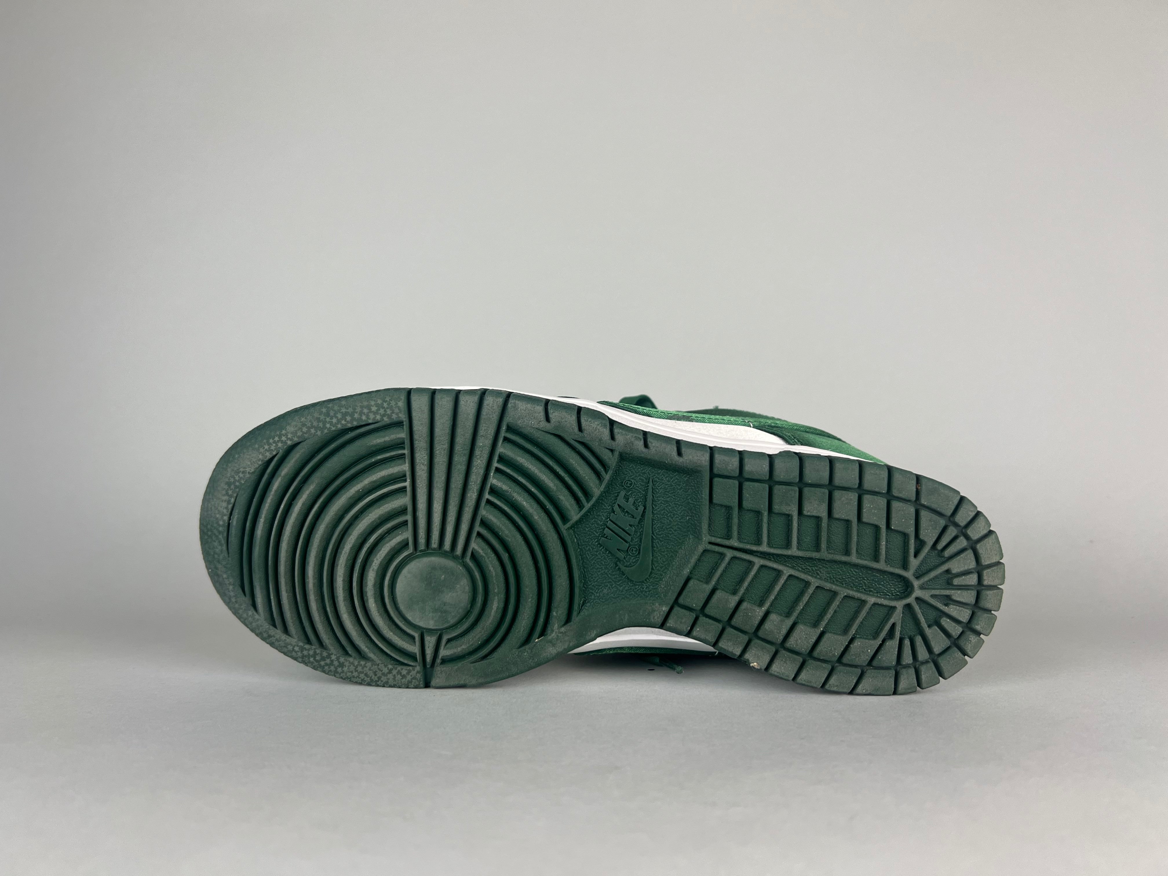 Nike Wmns Dunk Low 'Satin Green' - Size 39 (ARCHIVE)