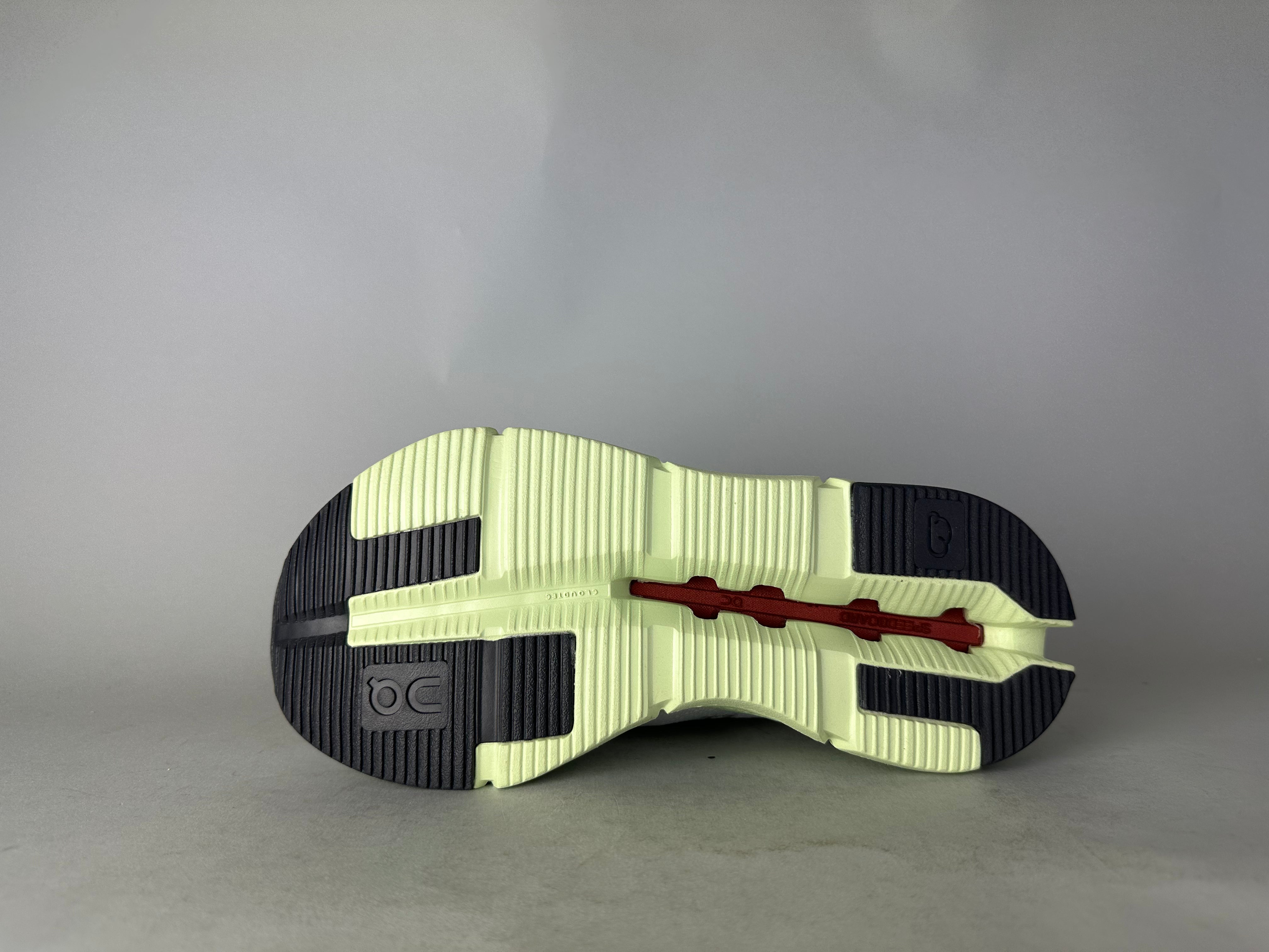 ON Cloudnova 'White Limelight (W)' - Size 38 (ARCHIVE)