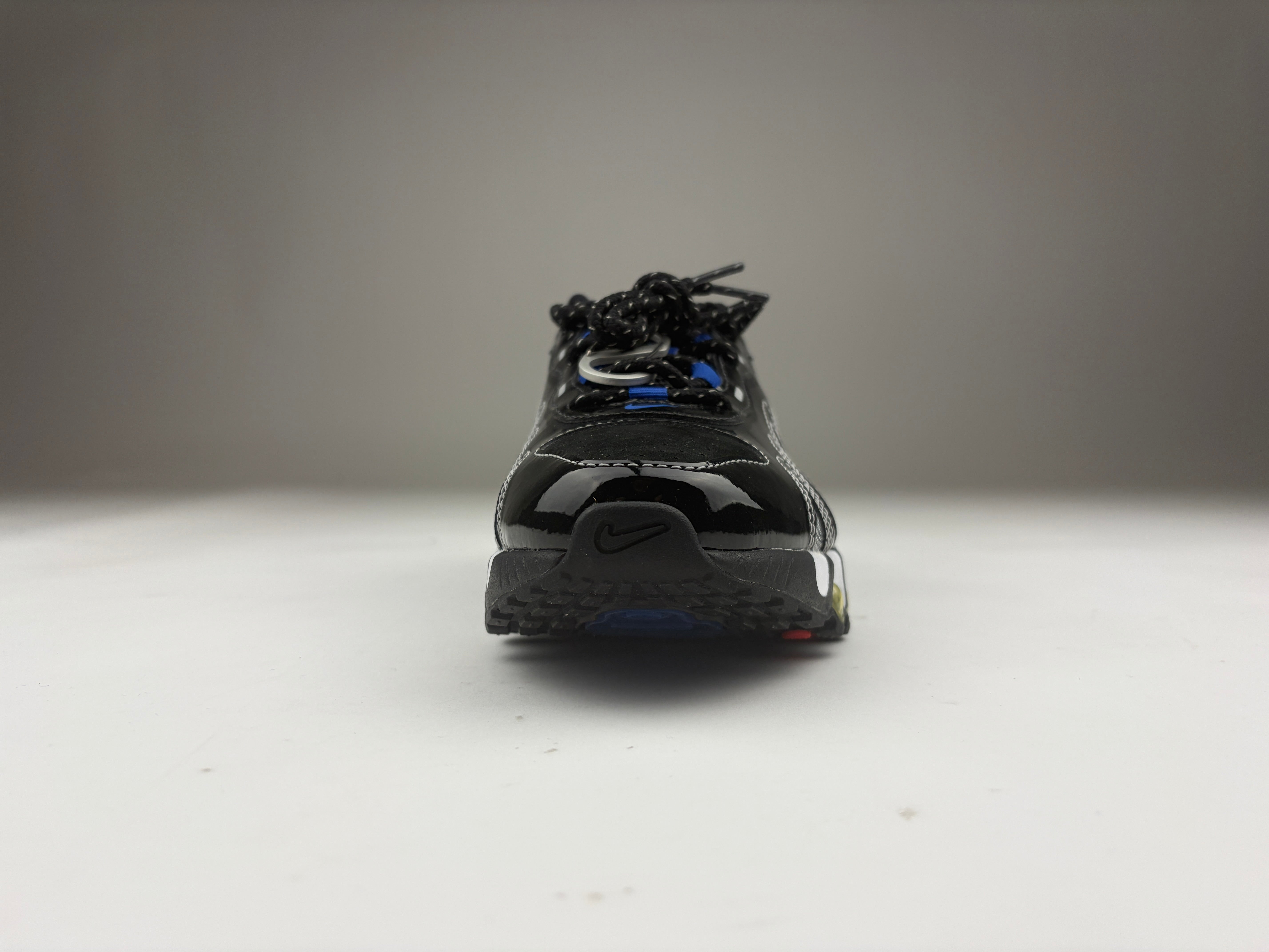 Patta x Nike Air Max DN8 'Black Metallic Silver' Size 40.5 (ARCHIVE)