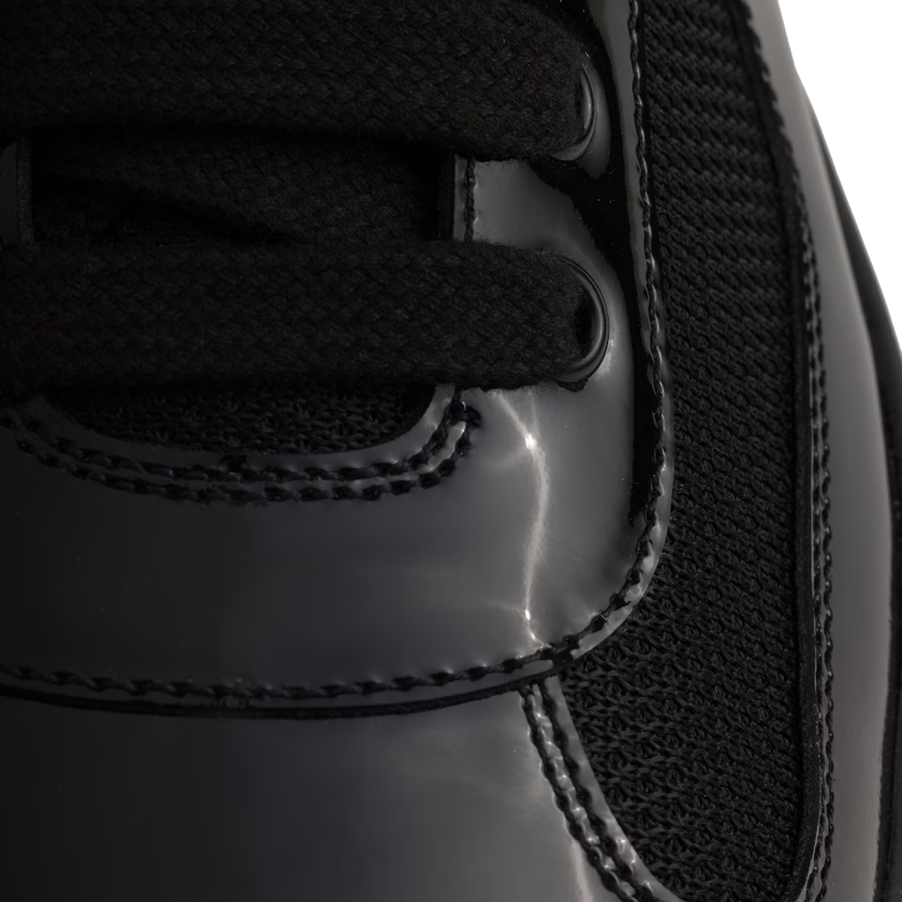 Prada America's Cup 'Black'