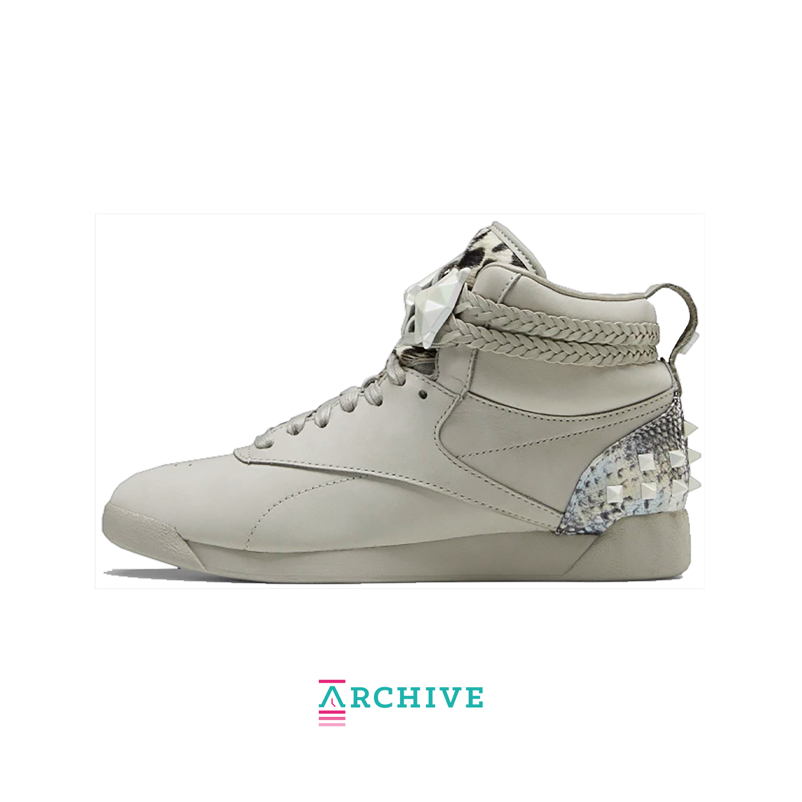 Reebok Freestyle Hi DC Wonder Woman 'Grey' (Womens) - Size 37.5 (ARCHIVE)-8750089142602-The Attic