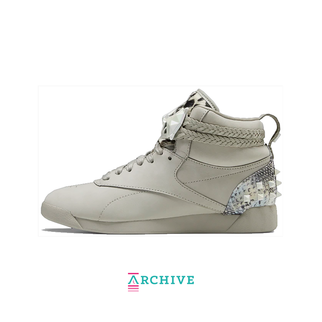 Reebok Freestyle Hi DC Wonder Woman 'Grey' (Womens) - Size 37.5 (ARCHIVE)-8750089142602-The Attic