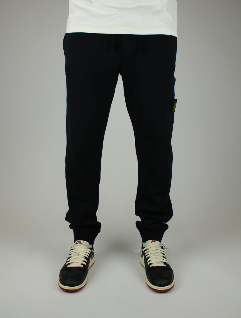 Shop the Stone Island Felpa Sweatpants 'Black' – premium cotton joggers with a relaxed fit, elasticated waistband, and subtle branding for versatile streetwear style.