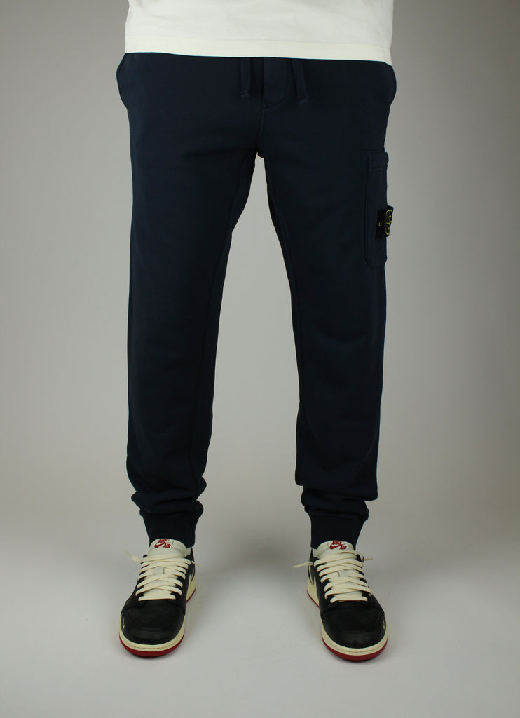 Shop the Stone Island Felpa Sweatpants 'Navy' – premium cotton joggers with a relaxed fit, elasticated waistband, and subtle branding for versatile streetwear style.