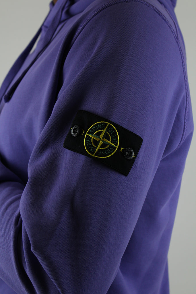 Shop the Stone Island Felpa Hoodie 'Purple' – a premium cotton hoodie with a relaxed fit, iconic compass patch, and bold purple color for standout streetwear style.