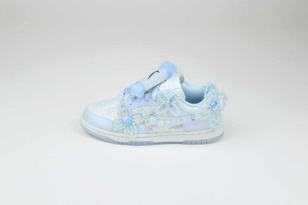 Susan Fang x Nike Dunk Low Artist Collection Women’s – Limited Edition Designer Collaboration Sneakers, Artistic Streetwear Shoes, Premium Lifestyle Trainers