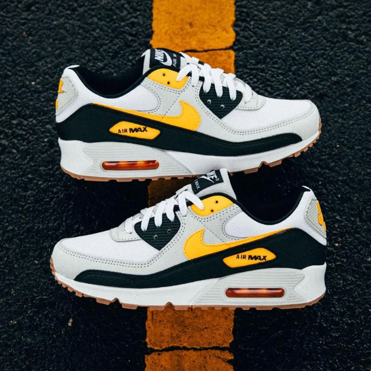 Nike Air Max 90 'White Laser Orange'