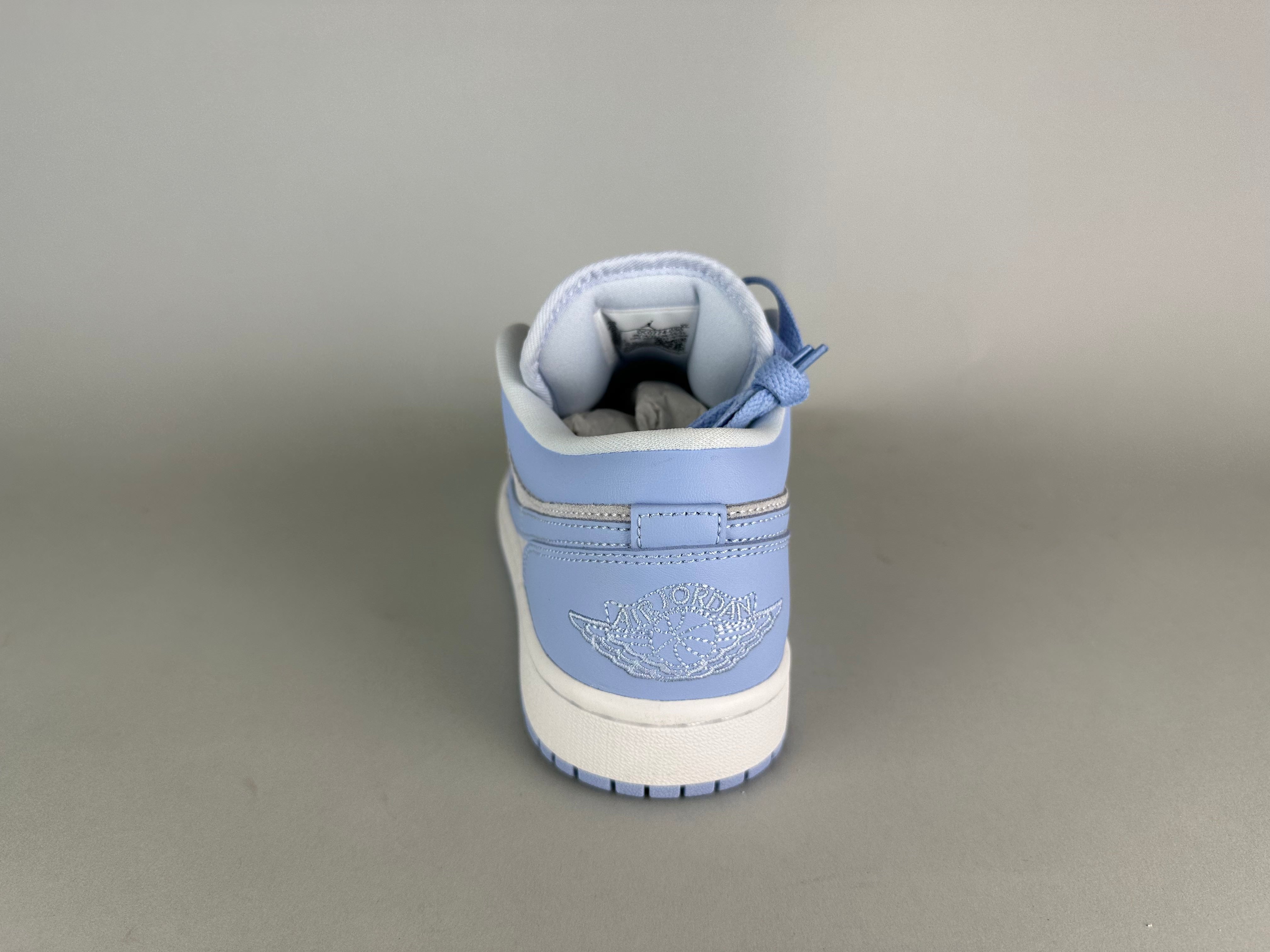 Wmns Air Jordan 1 Low 'Aluminum' - Size 39 (ARCHIVE)